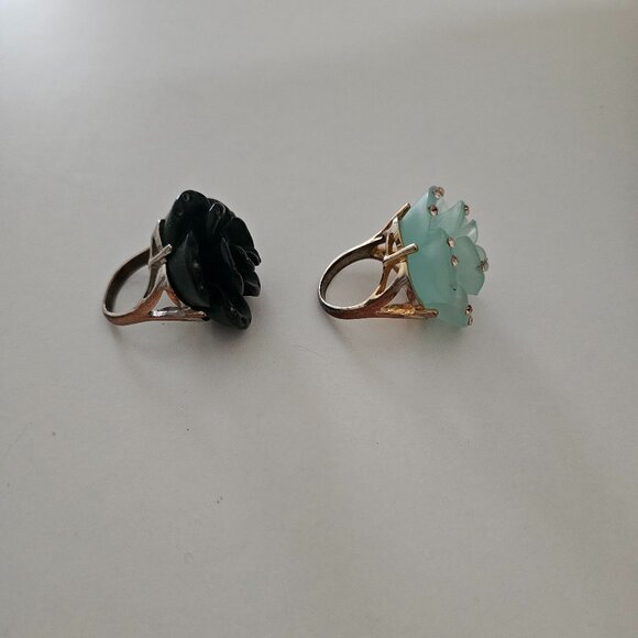 Black and Turquoise/Baby Blue Flower Rings - Picture 2 of 3
